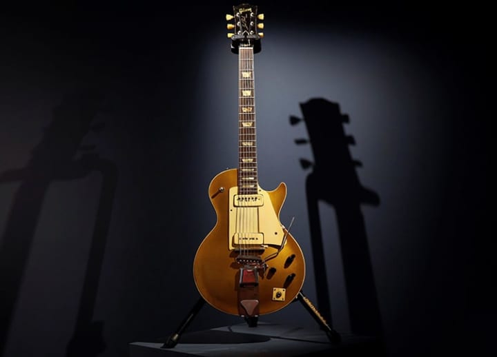 Legendary electric guitar inventor Les Paul’s personal Gibson up for auction