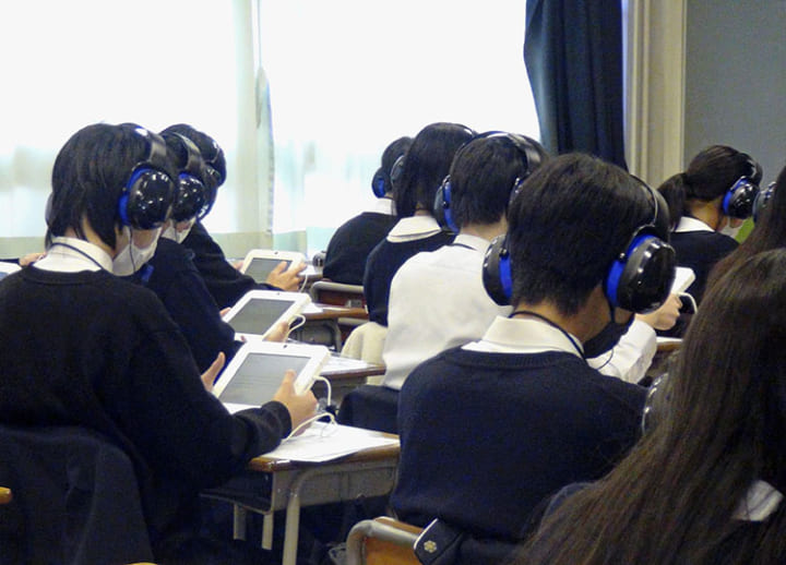 ﻿Tokyo holds English speaking test for metropolitan high school applicants