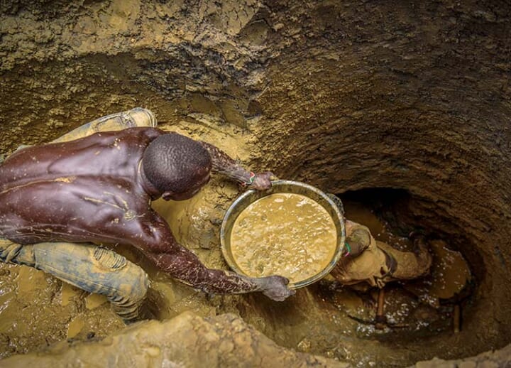 Over ＄30B in gold flows illegally out of Africa each year, a new report says