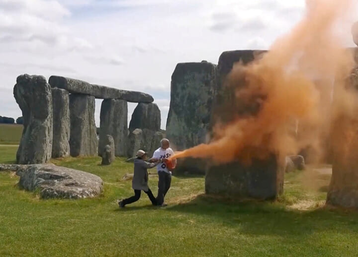 Britain’s Stonehenge sprayed with orange paint by environmental protesters